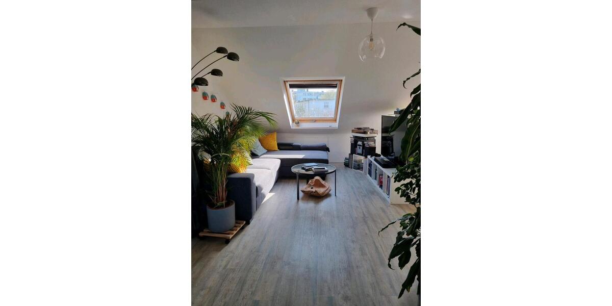 Dachgeschoßwohnung Bielefeld Schildesche - 3 Zimmer, 78 m&sup2;, 1.105&euro; | Angebot:26395080