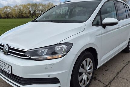 VW Touran 215.000 km 9.900 &euro; Erfurt 99085