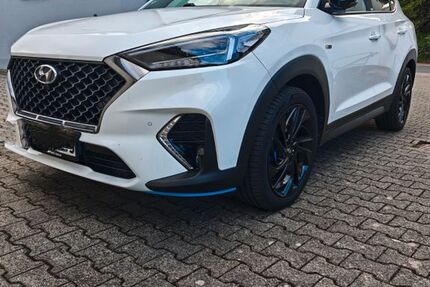 Hyundai TUCSON 92.000 km 24.199 &euro; Idstein 65510