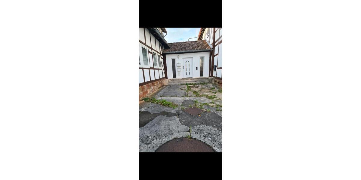 Erdgeschoßwohnung Korbach - 4 Zimmer, 135 m&sup2;, 89.000&euro; | Angebot:27144526