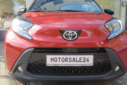 Toyota Aygo (X) 11.500 km 16.390 € Hamburg 22359