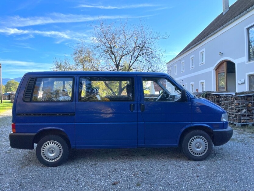 VW T4 Caravelle 215.000 km 7.900 € Steingaden 86989
