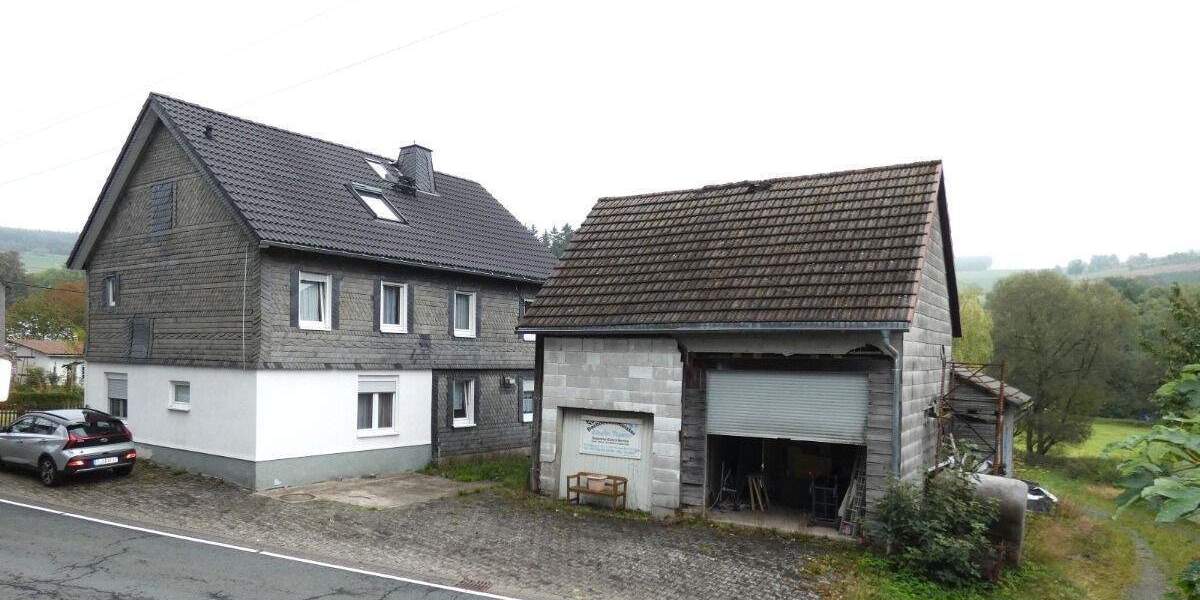 Einfamilienhaus Bad Berleburg Wunderthausen - 6 Zimmer, 195 m&sup2;, 149.000&euro; | Angebot:25356709