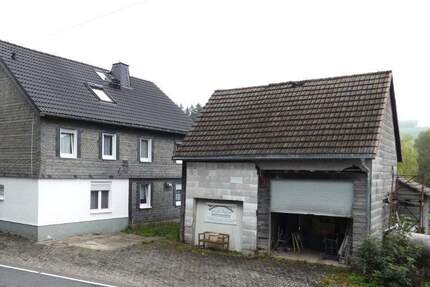 Haus Bad Berleburg Wunderthausen - 6 Zimmer, 195 m&sup2;, 149.000&euro; | Angebot:25356709