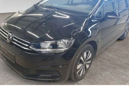 VW Touran 23.624 km 29.990 &euro; Detmold 32756