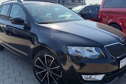 Skoda Octavia 108.000 km 11.999 &euro; Weiden 92637