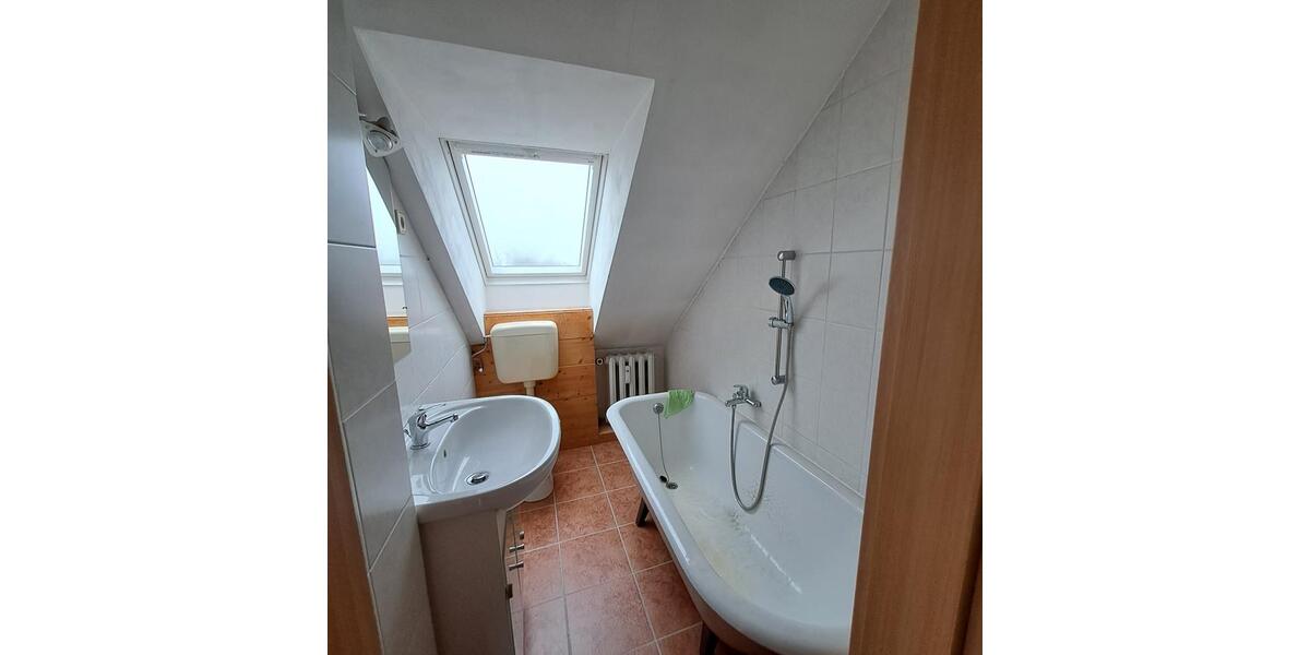 Dachgeschoßwohnung Salzwedel - 2 Zimmer, 35 m&sup2;, 44.000&euro; | Angebot:19102568