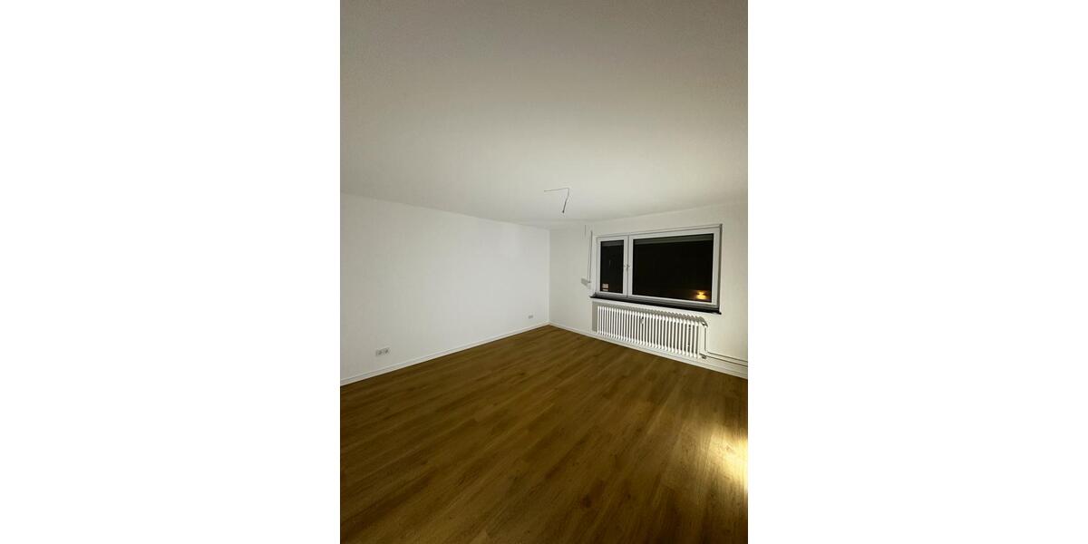 Erstbezug nach Sanierung - stilvolle 3-Zimmer-Wohnung mit Balkon 3 zimmer