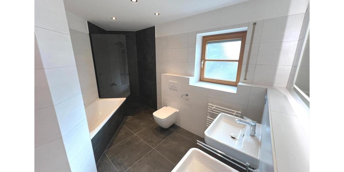 Doppelhaushälfte Lonsee - 5 Zimmer, 115 m&sup2;, 1.650&euro; | Angebot:23702168