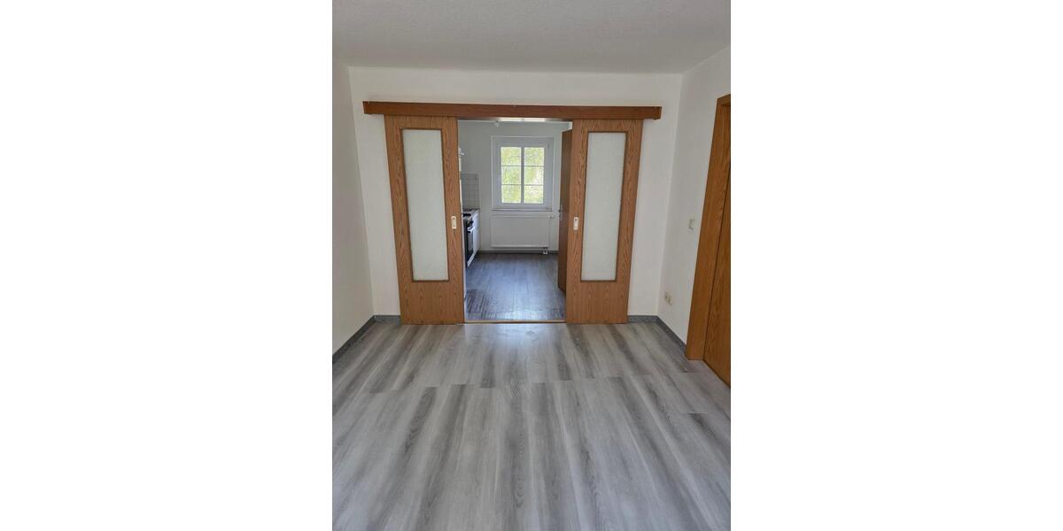 Etagenwohnung Aschersleben - 2 Zimmer, 35 m&sup2;, 215&euro; | Angebot:26232292