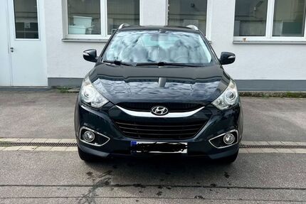 Hyundai ix35 155.000 km 8.999 &euro; München 81671