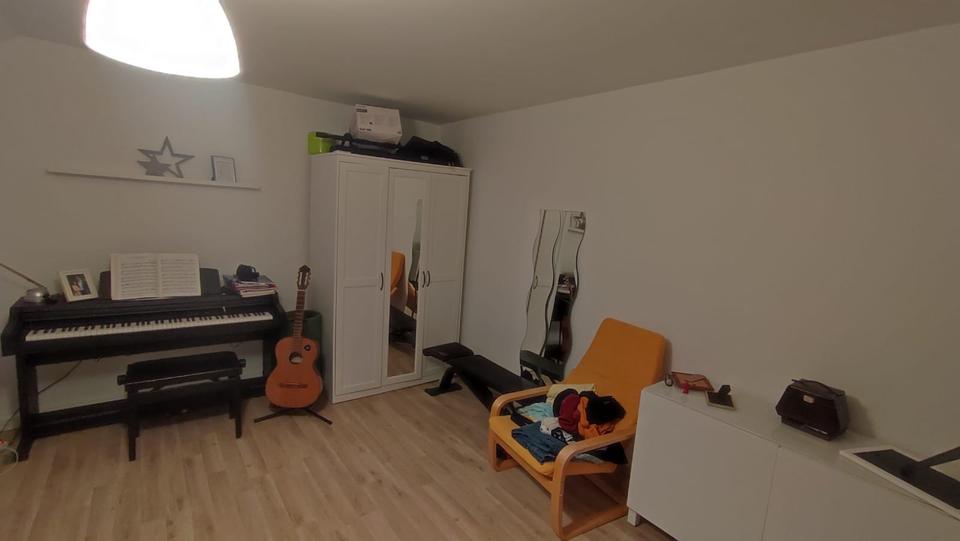 Dachgeschoßwohnung Siegen Kaan-Marienborn - 3 Zimmer, 85 m&sup2;, 800&euro; | Angebot:25310119