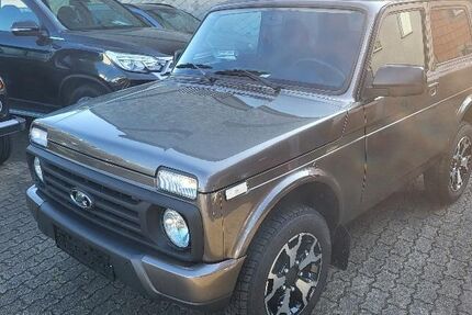 Lada Niva 12.600 km 21.745 &euro; Halberstadt 38820