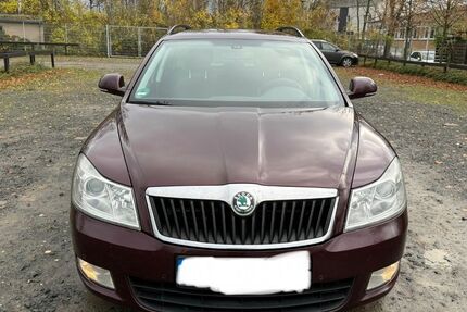 Skoda Octavia 294.000 km 5.499 &euro; Braunschweig 38120