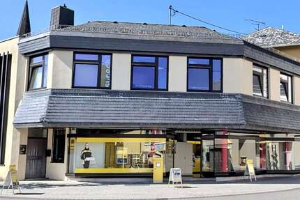 Haus zum Kaufen in Wadern 269.000 € 405 m² 8 zimmer