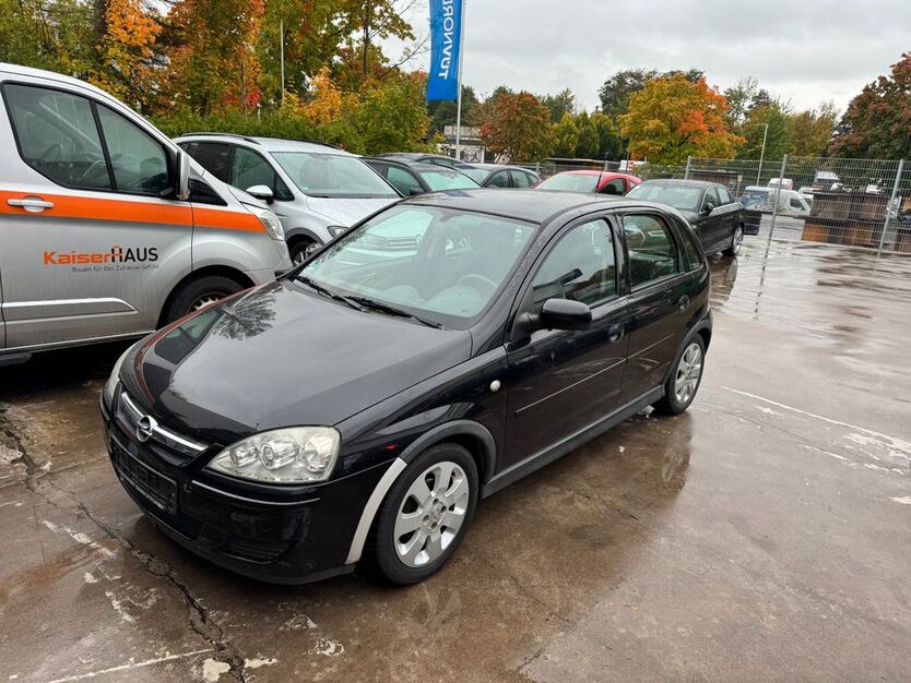 Opel Corsa 130.000 km 950 € Detmold 32758