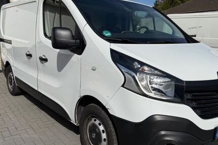 Renault Trafic 157.000 km 8.200 &euro; Hennef 53773