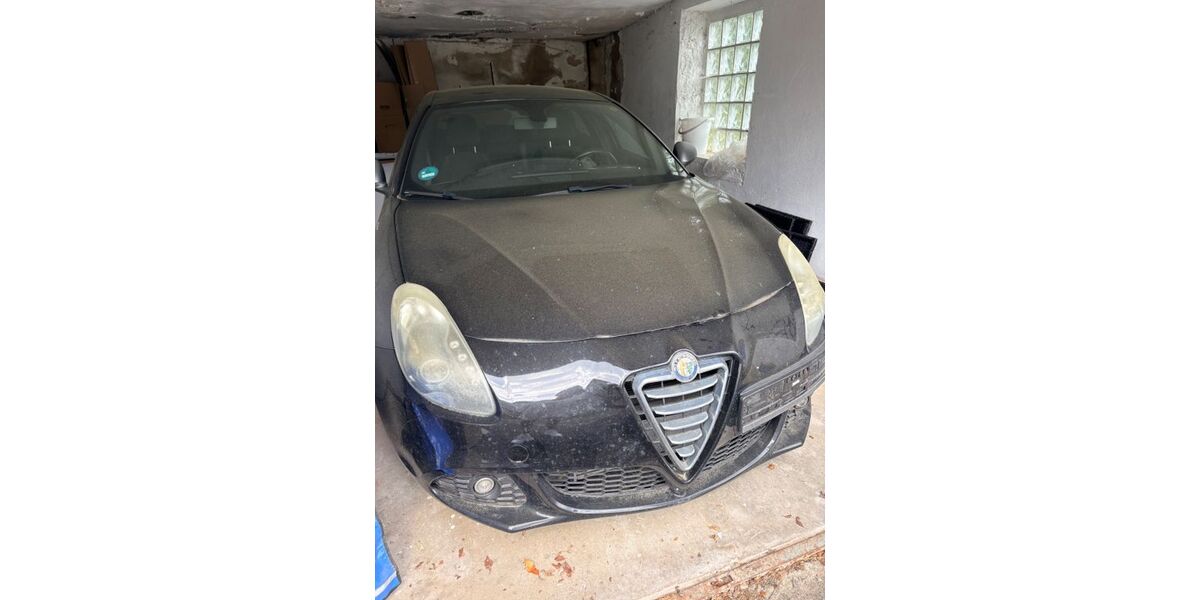 Alfa Romeo Giulietta 320.000 km 3.000 &euro; Gochsheim 97469