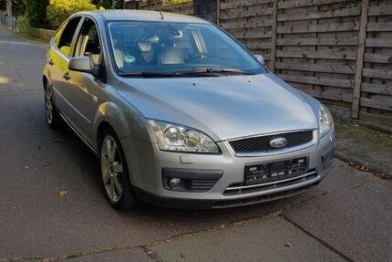 Ford Focus 144.780 km 2.980 € Limburg a.d.Lahn 65549