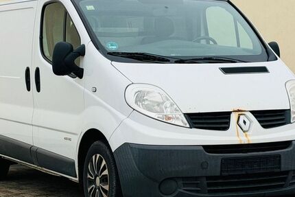 Renault Trafic 219.000 km 4.799 &euro; Au am Rhein 76474
