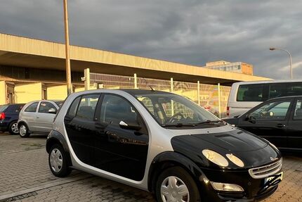 Smart ForFour 155.455 km 799 € Nürnberg 90439