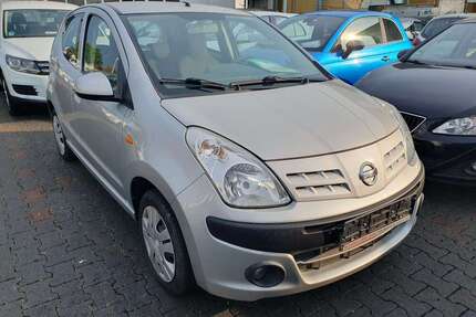 Nissan Pixo