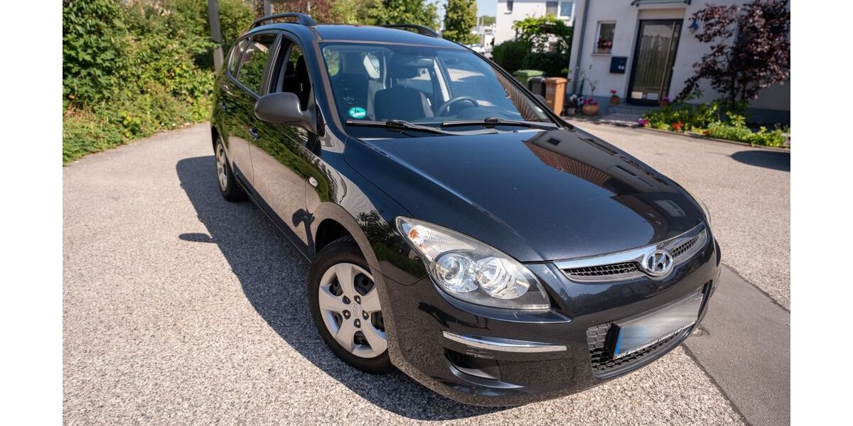 Hyundai i30 152.000 km 2.800 &euro; Lauf 91207