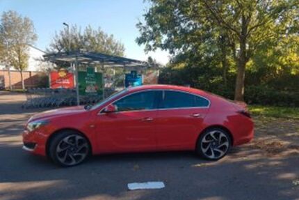 Opel Insignia 102.000 km 14.100 &euro; Herne 44625