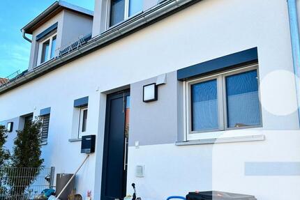 Haus Hilpoltstein - 5 Zimmer, 125 m&sup2;, 1.600&euro; | Angebot:26147020