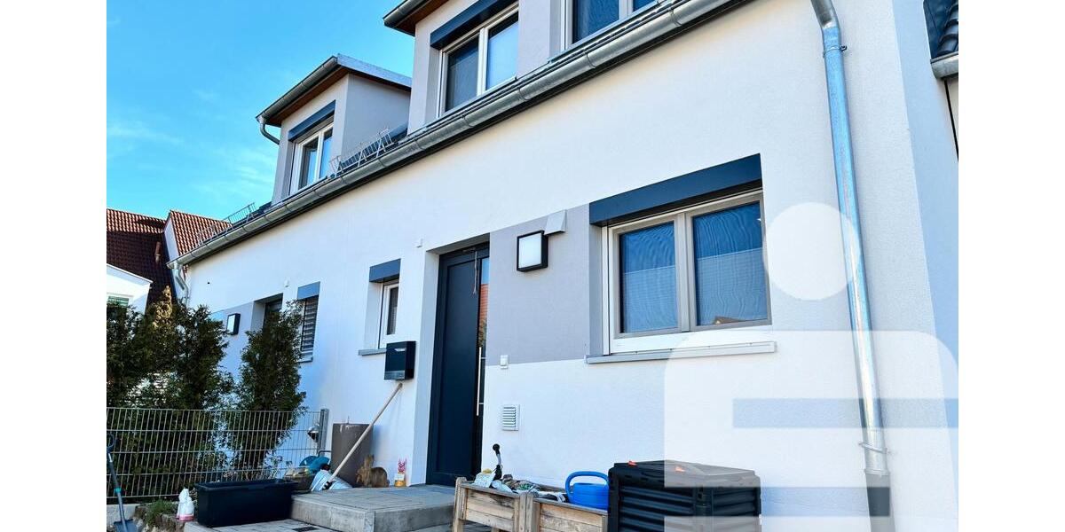 Reihenhaus Hilpoltstein - 5 Zimmer, 125 m&sup2;, 1.600&euro; | Angebot:26147020