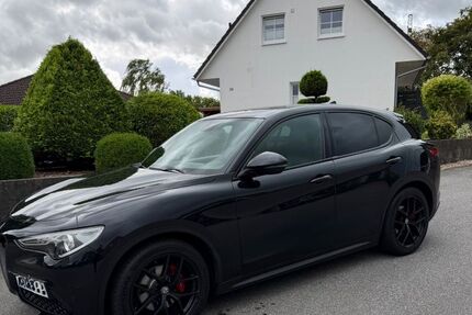 Alfa Romeo Stelvio 139.000 km 20.900 &euro; Schönberg 23923