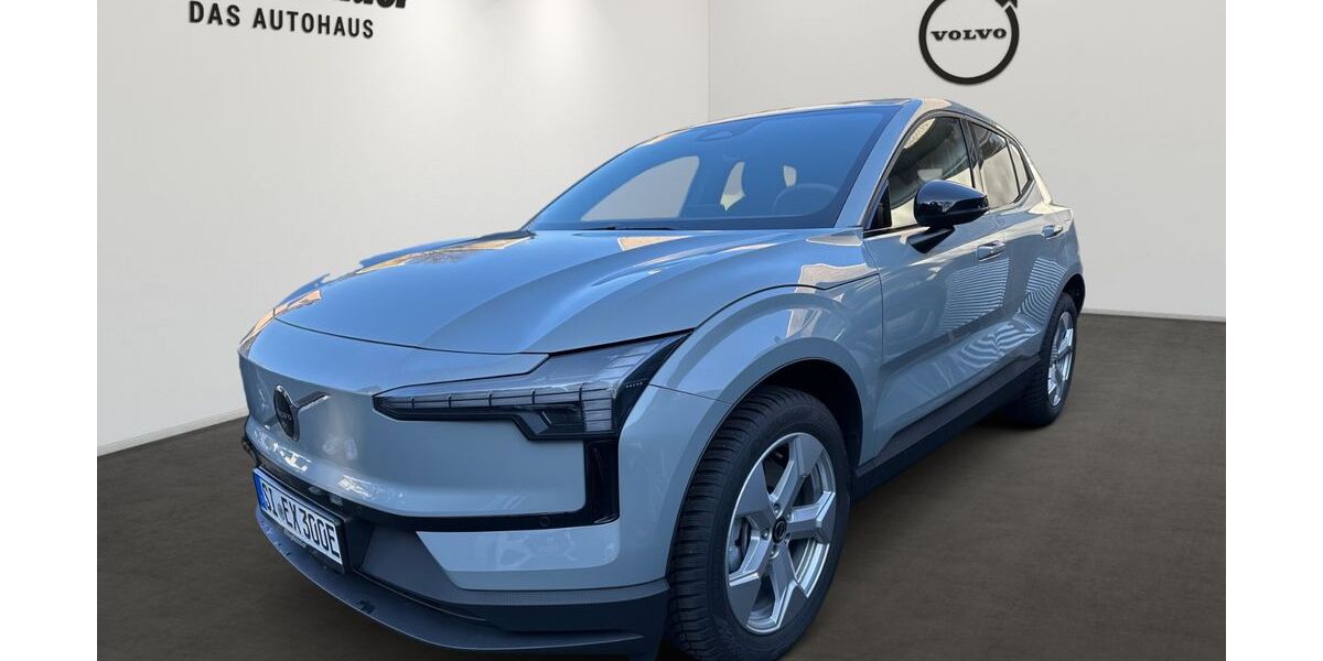 Volvo EX30 7.490 km 45.770 &euro; Siegen 57076