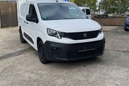 Peugeot Partner 48.238 km 9.000 € Dietzenbach 63128