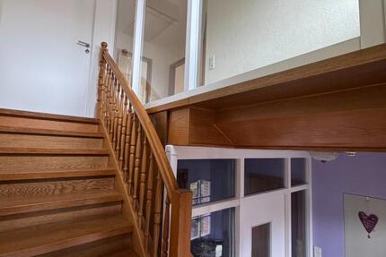 Helle Dachgeschosswohnung in ruhiger, zentrumsnaher Lage 2 zimmer