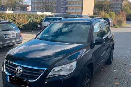 VW Tiguan 279.000 km 6.800 &euro; Borchen 33178