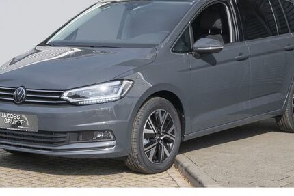 VW Touran 3.333 km 45.990 &euro; Düren 52351