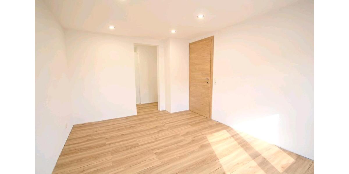 Doppelhaushälfte Simbach am Inn - 7 Zimmer, 160 m&sup2;, 445.000&euro; | Angebot:26840074