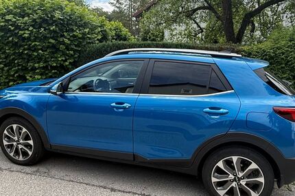 Kia Stonic 27.000 km 19.000 &euro; Geretsried 82538