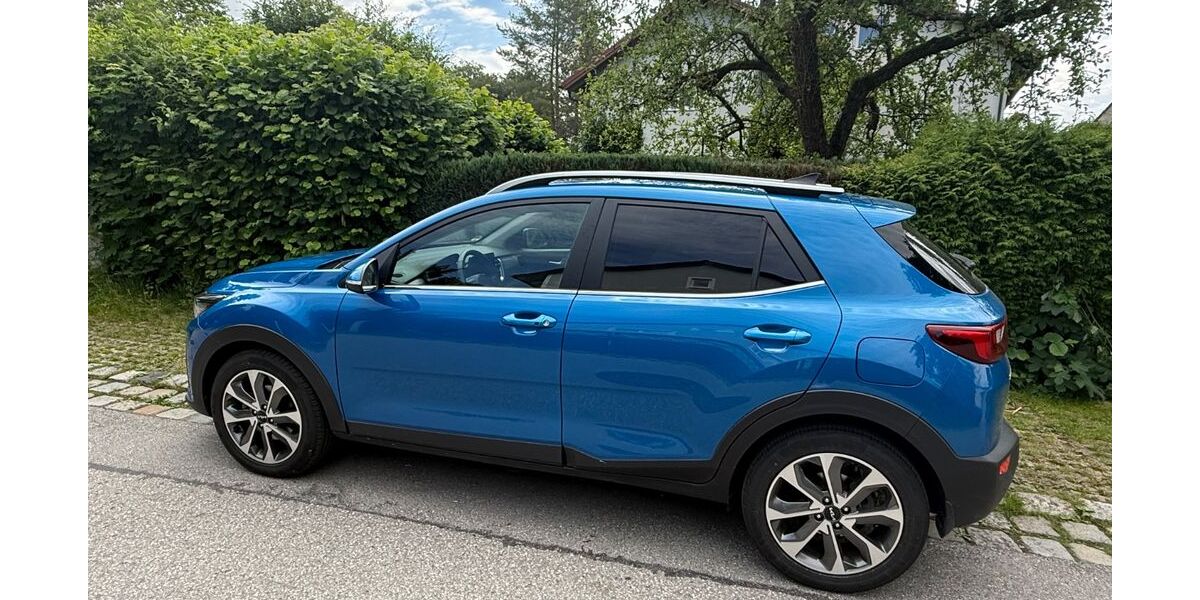 Kia Stonic 27.000 km 19.000 &euro; Geretsried 82538