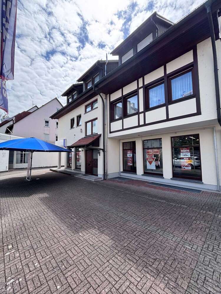 Einzelhandel in Markdorf 2.500 € 261.31 m²
