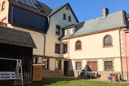 Haus zum Kaufen in Drebach 380.000 € 250 m² 11 zimmer