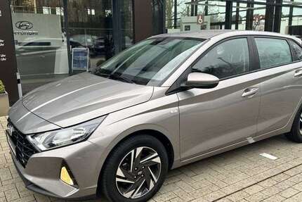 Hyundai i20 37.400 km 14.320 &euro; Espelkamp 32339