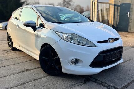 Ford Fiesta 158.226 km 2.555 &euro; Döbeln 04720