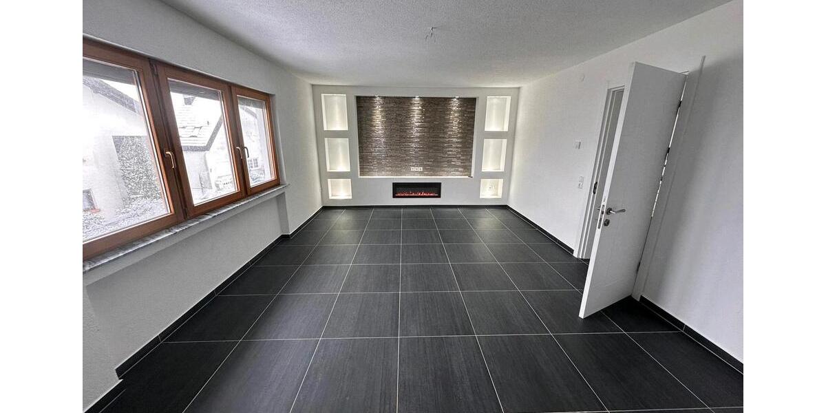Doppelhaushälfte Östringen - 4 Zimmer, 140 m&sup2;, 1.450&euro; | Angebot:25652002