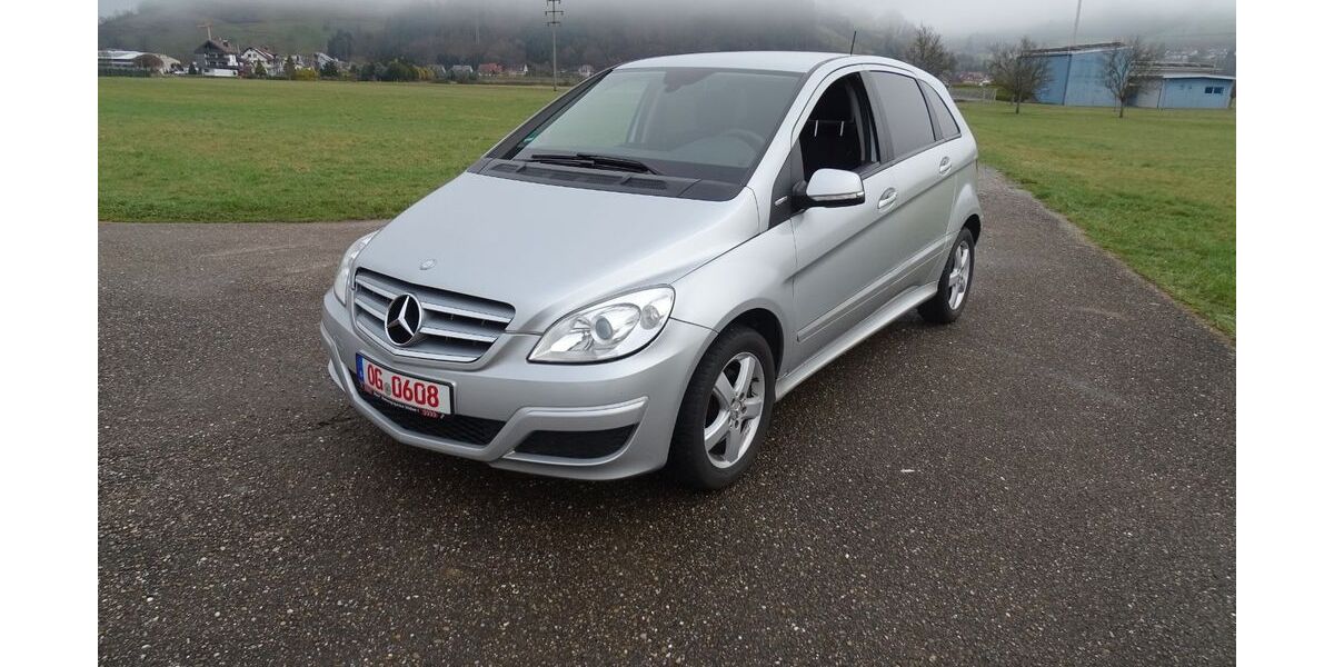 Mercedes-Benz B 170 192.087 km 2.700 &euro; Gengenbach 77723
