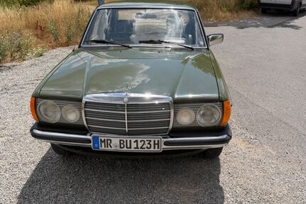 Mercedes-Benz 200 220.000 km 7.900 &euro; Würzburg 97072