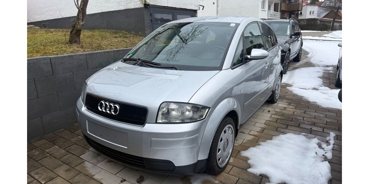 Audi A2 295.000 km 1.990 &euro; Deggingen 73326