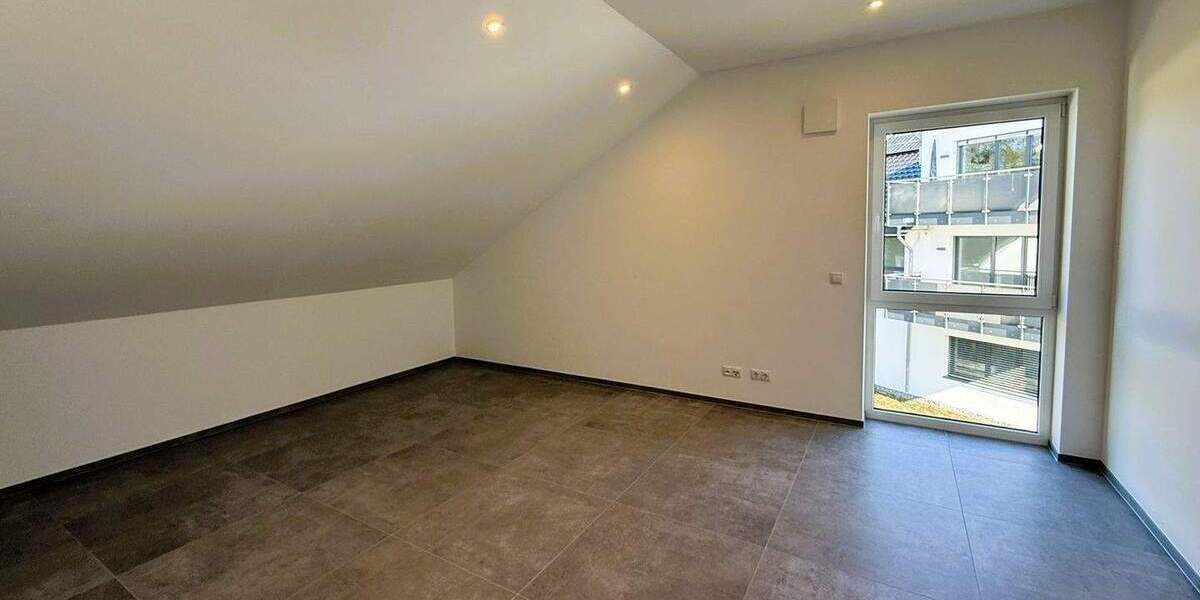 Etagenwohnung Oberhonnefeld-Gierend Oberhonnefeld - 3 Zimmer, 104 m&sup2;, 1.150&euro; | Angebot:26840760