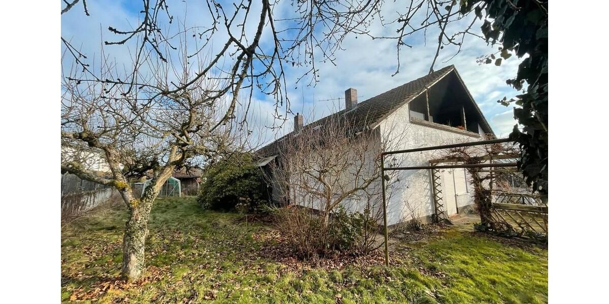 Einfamilienhaus Schnaittenbach - 6 Zimmer, 157 m&sup2;, 240.000&euro; | Angebot:26602755