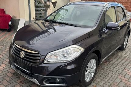 Suzuki SX4 179.000 km 6.690 € Dresden 01139
